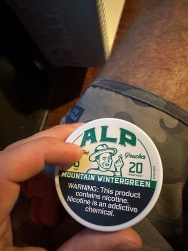 Customer photo review of Mountain Wintergreen Nicotine Pouches