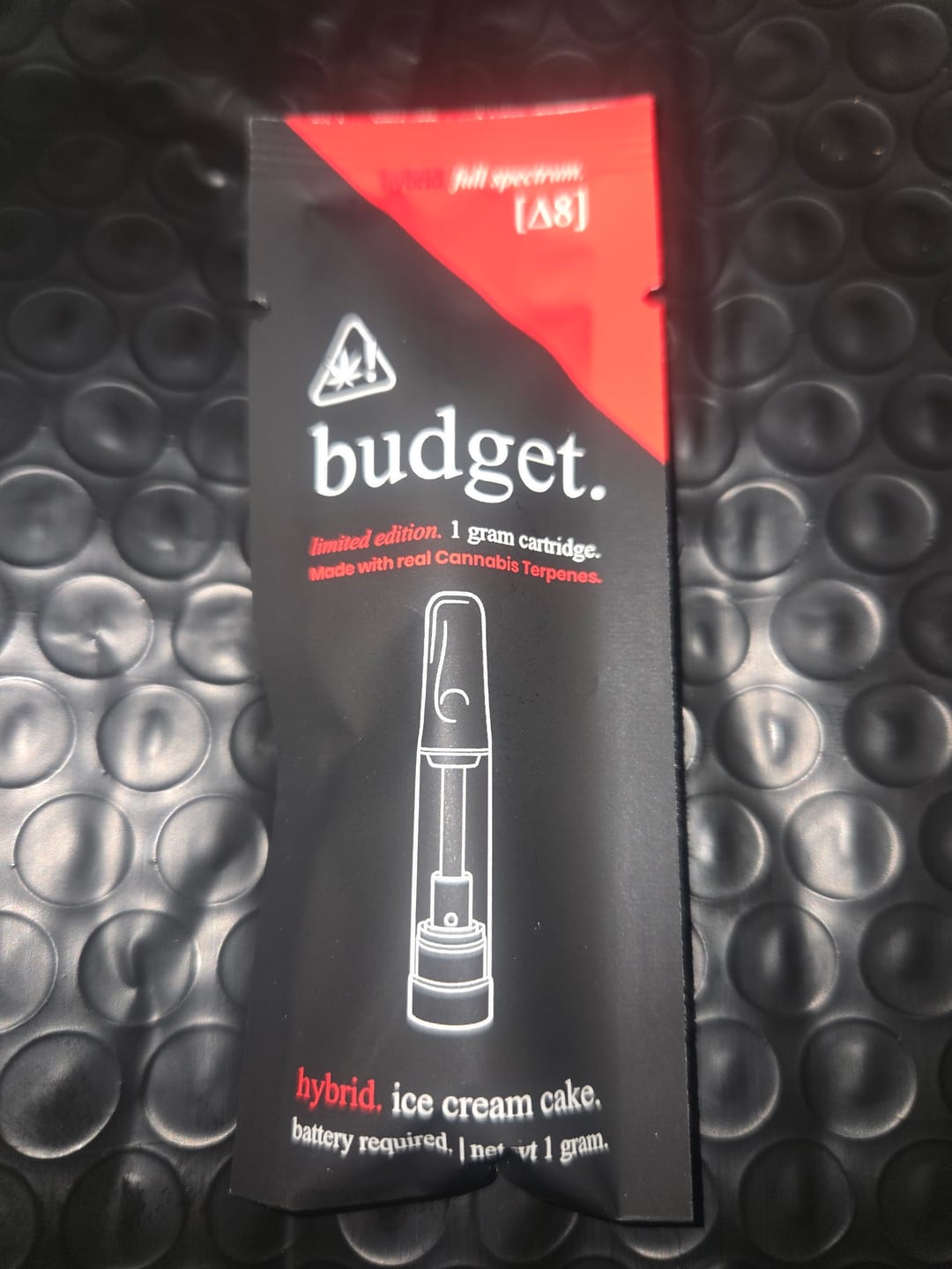 Customer photo review of 1 Gram Delta-8 THC Full Spectrum Vape Cartridge | Ice Cream Cake - Hybrid
