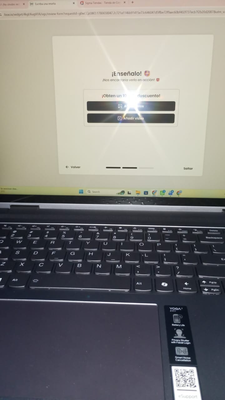 Customer photo review of Laptop Lenovo Yoga 7 2-in-1 16" 2K Touchscreen AMD Ryzen 7 8840HS 16GB RAM 512GB SSD Artic Grey