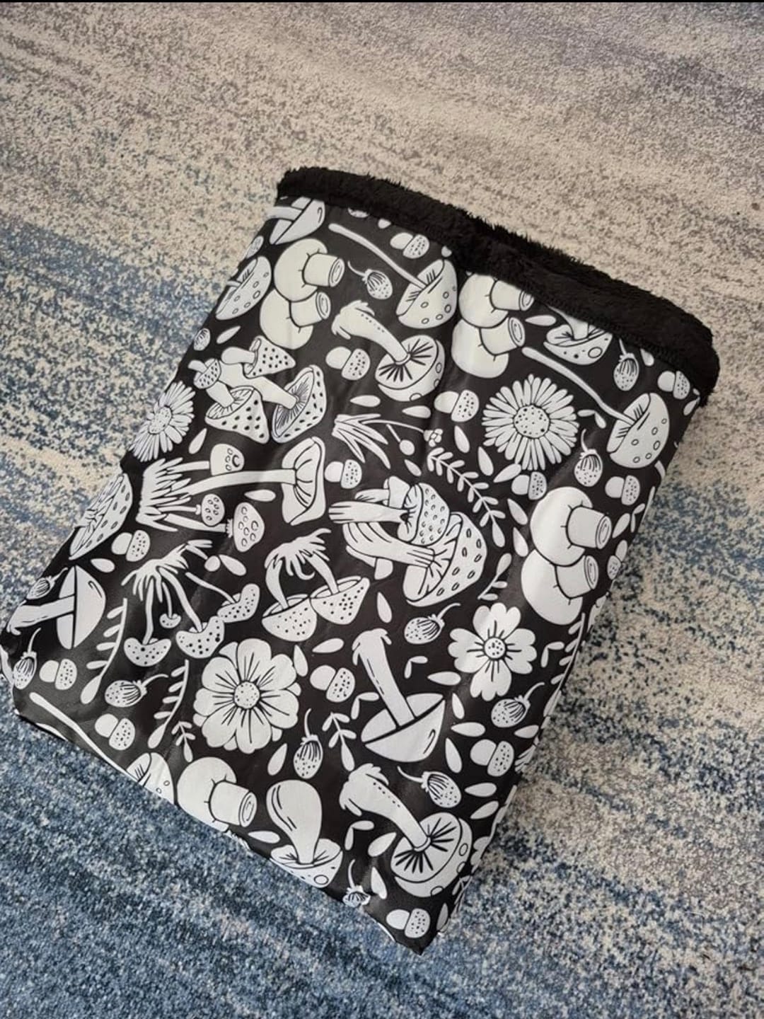 Customer photo review of Cozy colors