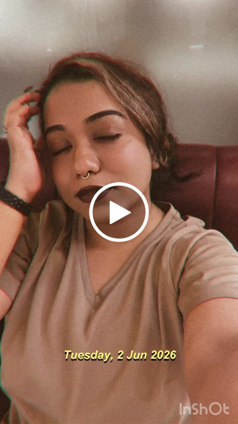 Customer video review of Women Mesa Taupe V-neck T-shirt