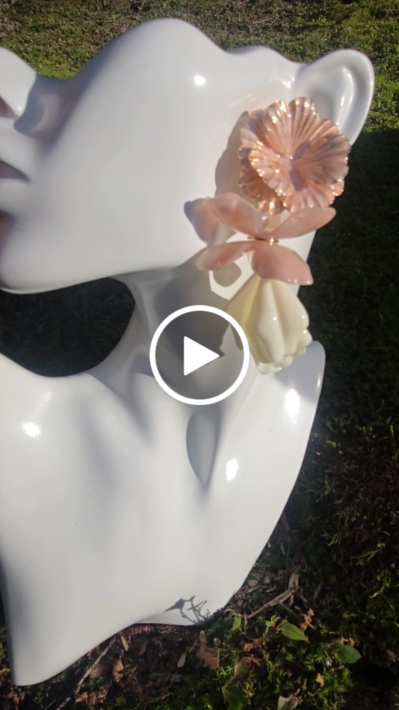 Customer video review of ACCESSORIES SHOP & SHIP SERVICE