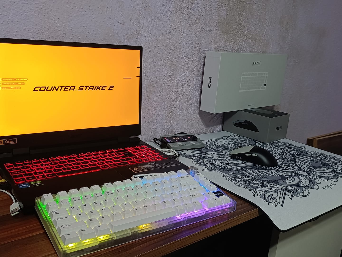 Customer photo review of Wraith W1 Wireless Mouse