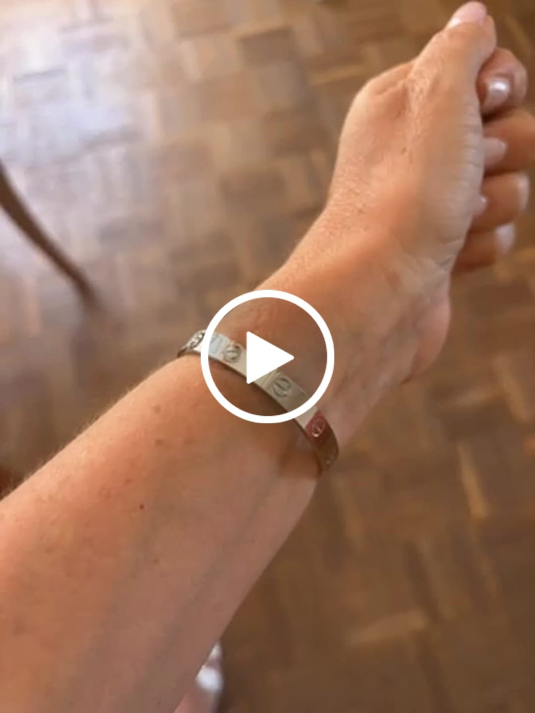 Customer video review of LOVE BRACELET 6.1MM