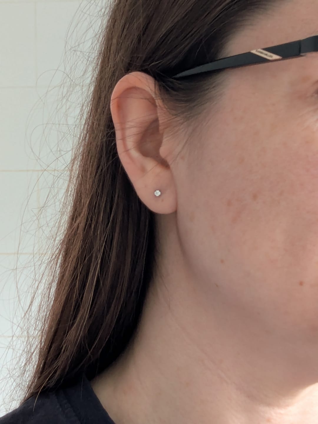 Customer photo review of Small Solitaire flatback Silver
