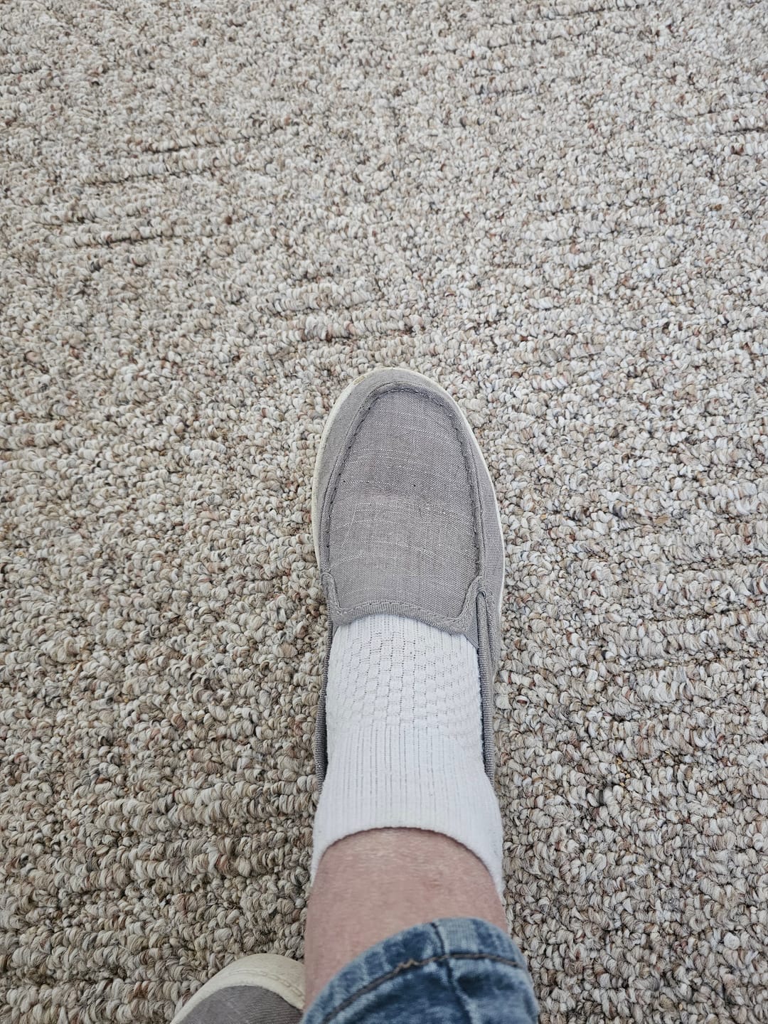 Customer photo review of White Ankle Compression Socks