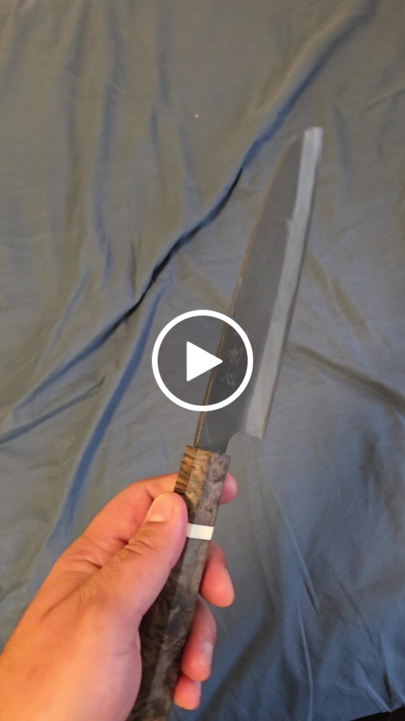 Customer video review of Hatsukokoro Aokitae Santoku 165 mm