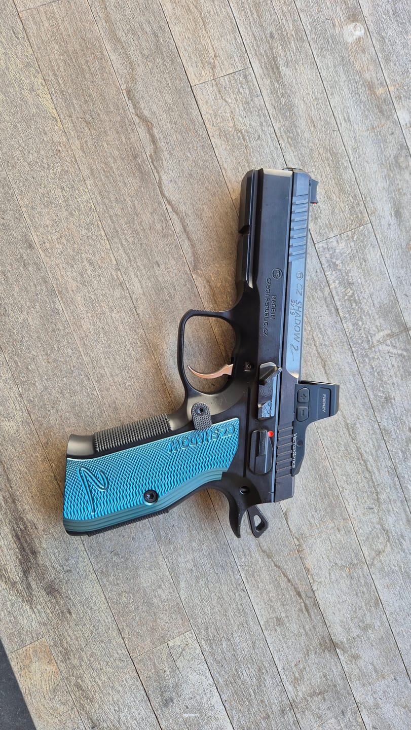 Customer photo review of Vector Optics SCRD-82 Frenzy 1x20x24 CZ Shadow 2