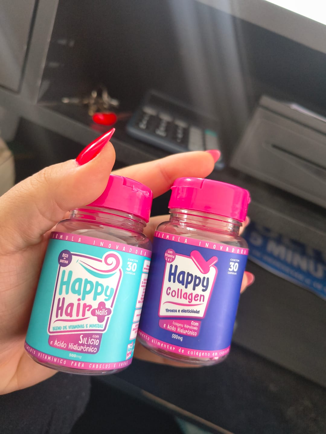 Customer photo review of Happy Hair 3 Potes + 1 Colágeno Grátis