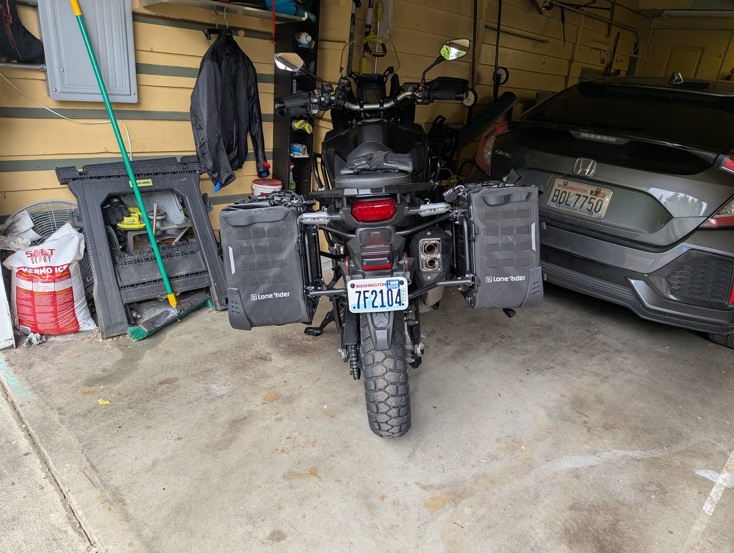 Customer photo review of MotoBags – Semi-Rigid Motorcycle Bags