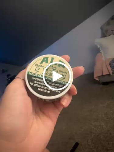Customer photo review of Mountain Wintergreen Nicotine Pouches