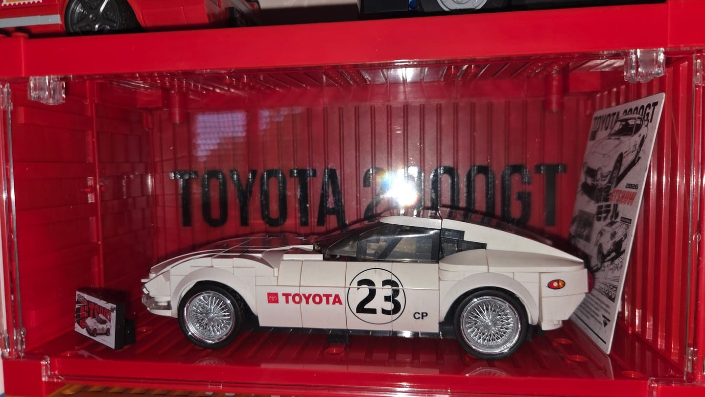 Customer photo review of Toyota 2000GT