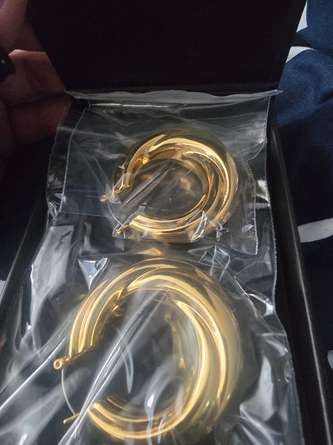 Customer photo review of Round Twisted Hoop Earrings