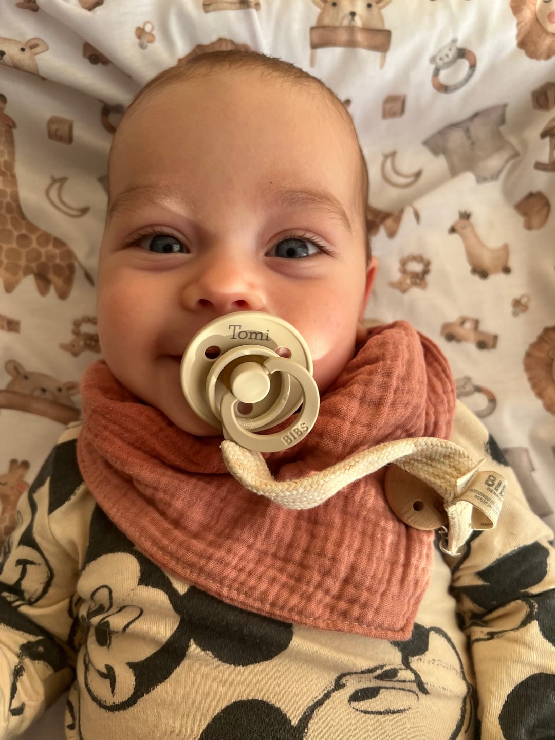Customer photo review of Névre szóló BIBS Colour cumi - vanília