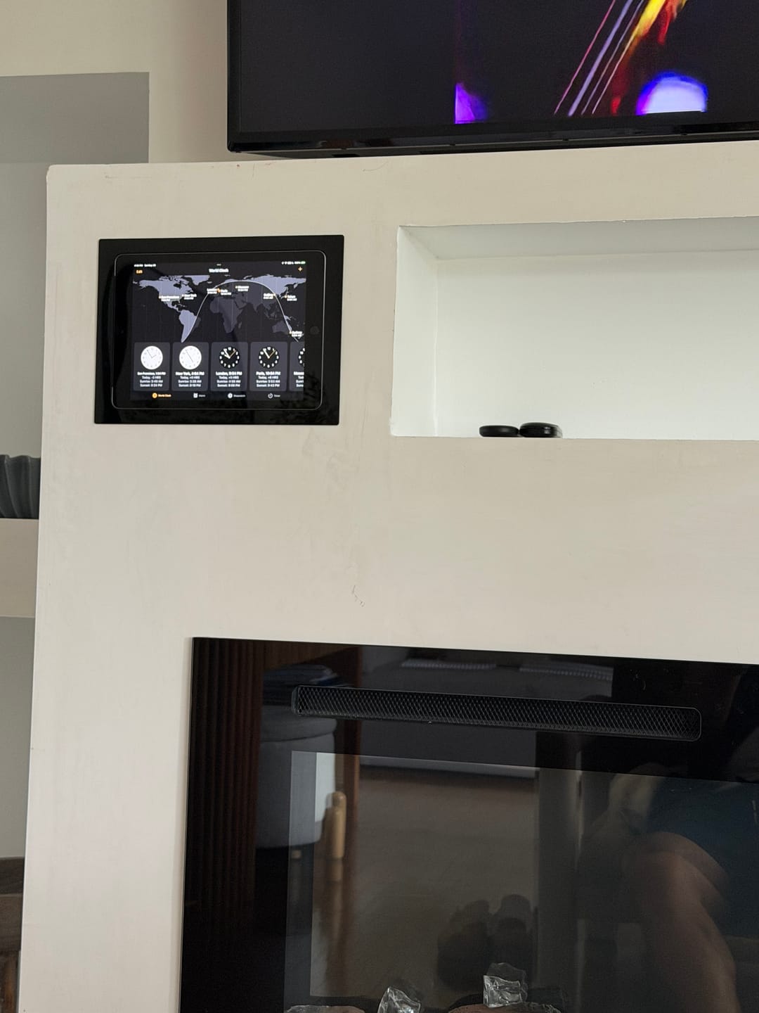 Customer photo review of SimpliDock® for iPad® 5|6, Air 1|2, Pro 9.7"