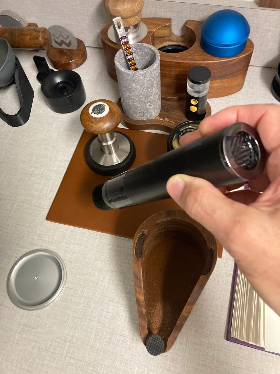 Customer photo review of The Barista Air Wand™ | Precision 2-in-1 Grinder Vacuum & Blower