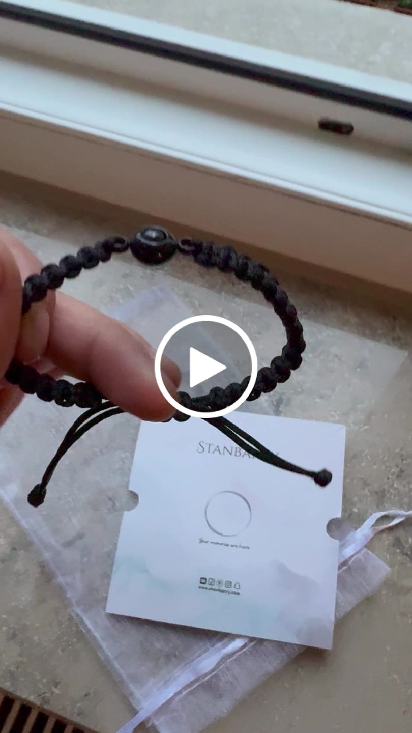 Customer video review of Fotoarmband mit eigenem Foto