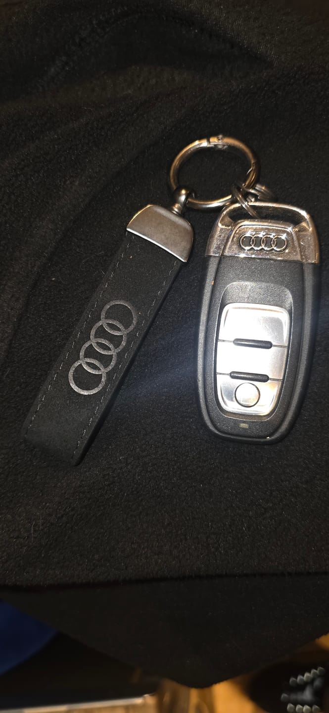 Customer photo review of AUDI KEYCHAIN