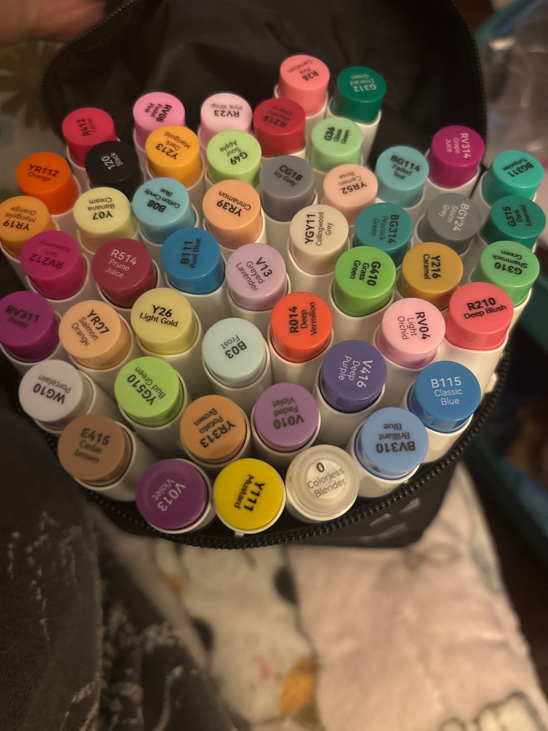 Customer photo review of Ohuhu Honolulu S 48 Colors Dual Soft Tips Alcohol Art Markers, Brush & Soft Chisel