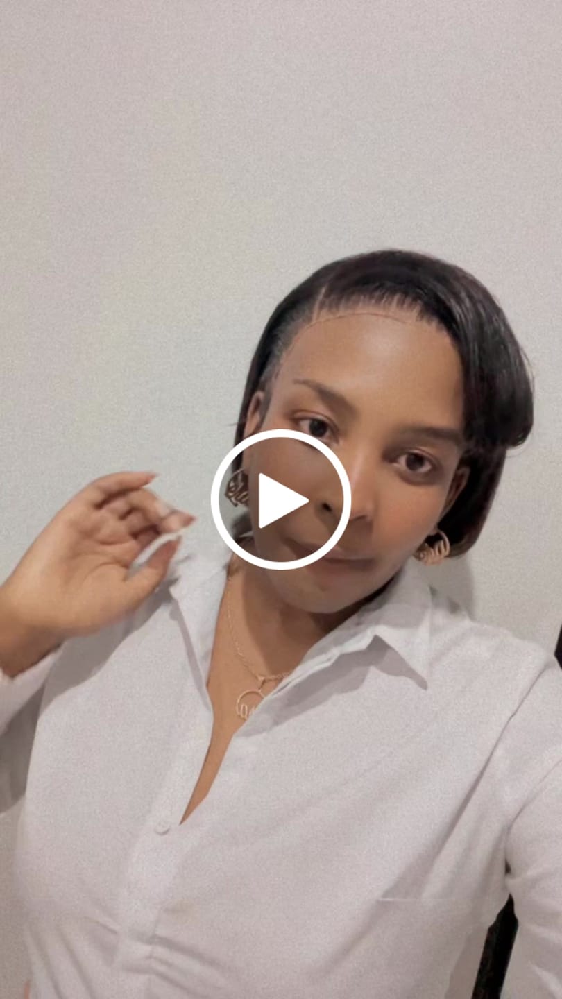 Customer video review of Gold Era Necklace
