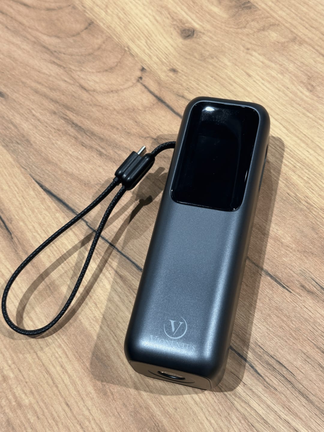 Customer photo review of Viongo VN820 Power Bank 165W Fast Charging 27000mAh
