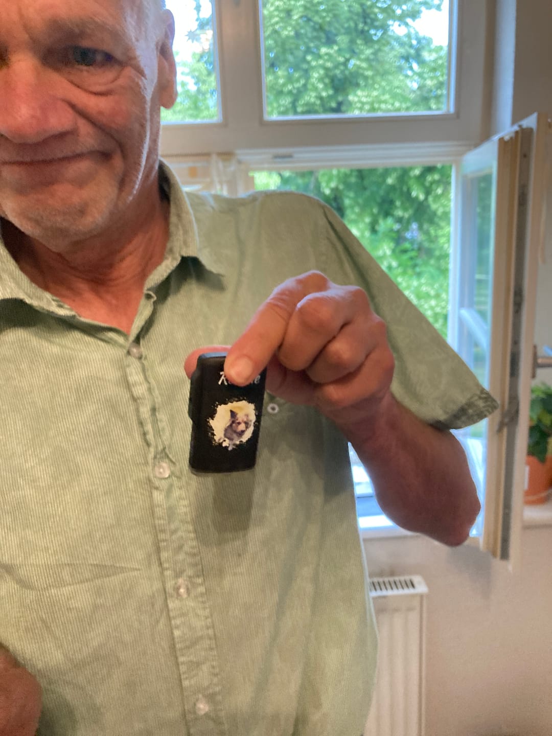 Customer photo review of Personalisiertes Sturmfeuerzeug - Haustierportrait