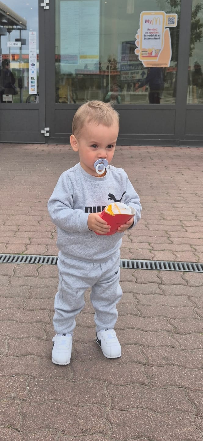 Customer photo review of BIBS Colour - esti zsálya/esti delfin (2 db)
