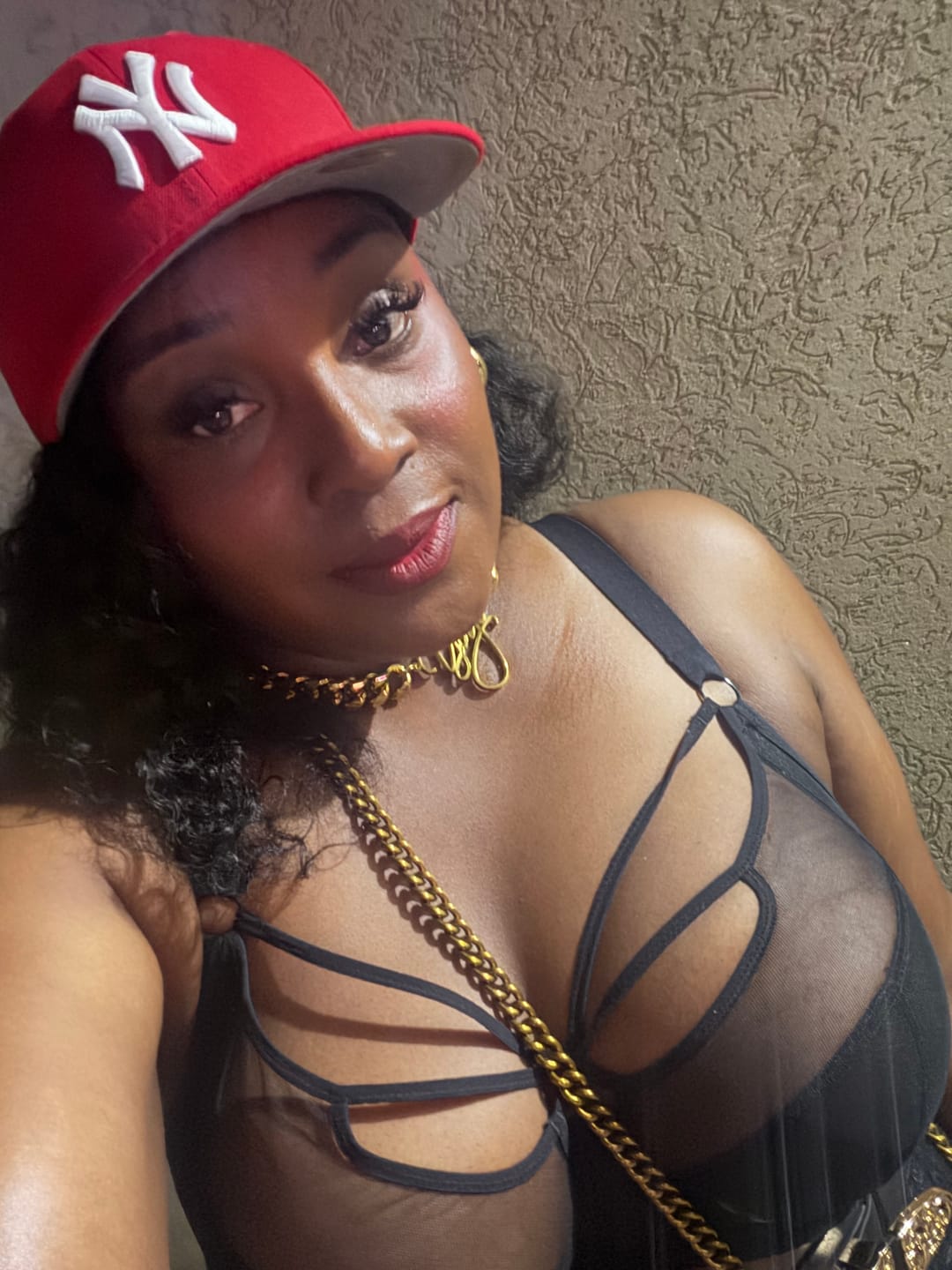 Customer photo review of Custom | Adorn Cuban Necklace (16mm)