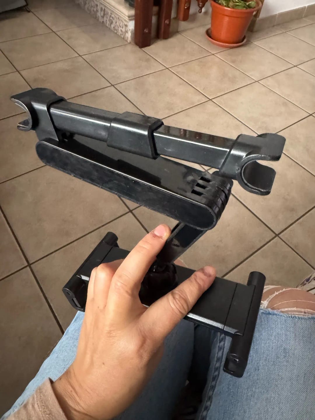 Customer photo review of Tablet Car Mount Holder