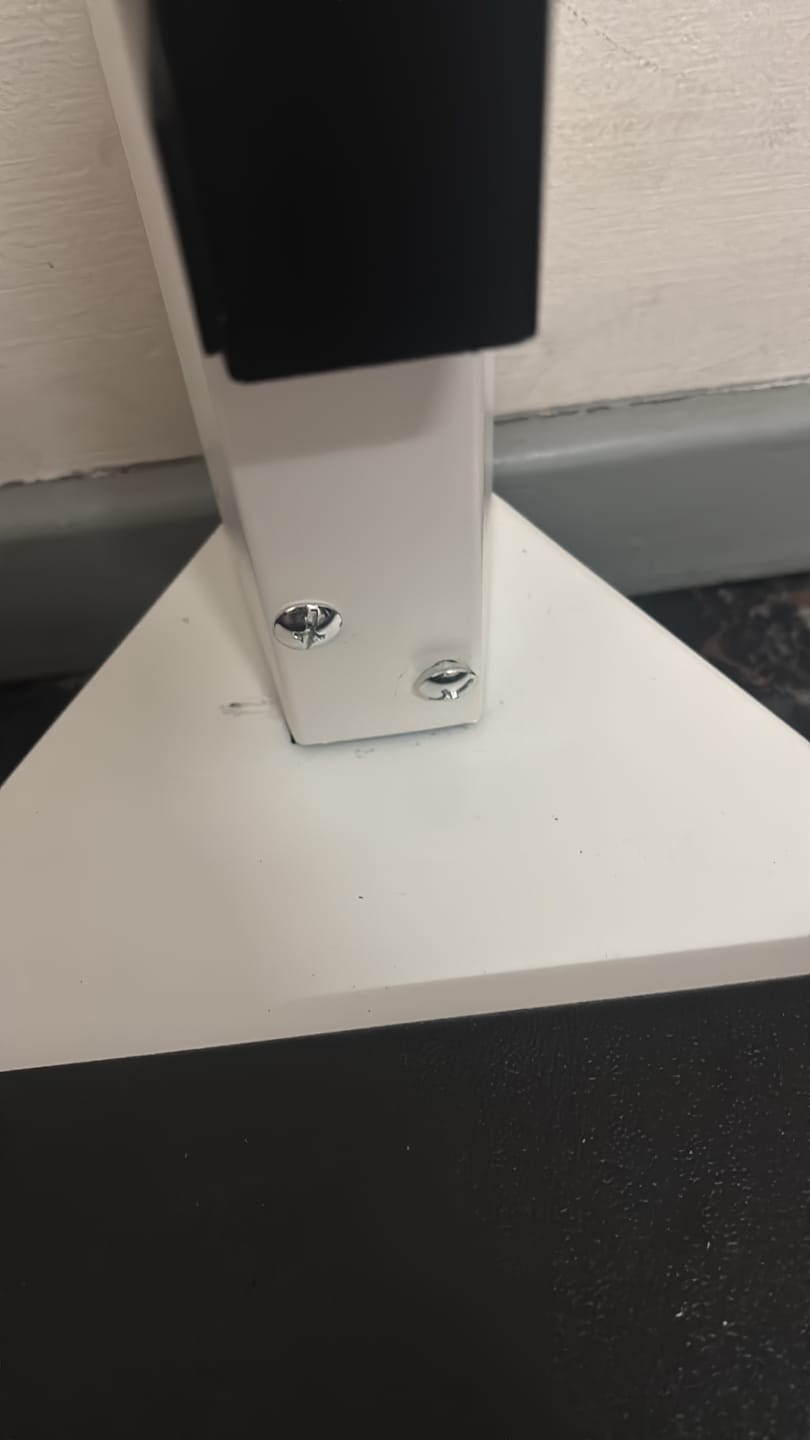 Customer photo review of Báscula con Estadímetro de Alta Resistencia incluye plicometro de regalo Soporta Hasta 200 kg / Báscula de Acero MPS200B Marca Fith