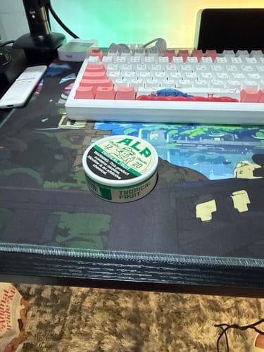 Customer photo review of Tropical Fruit Nicotine Pouches