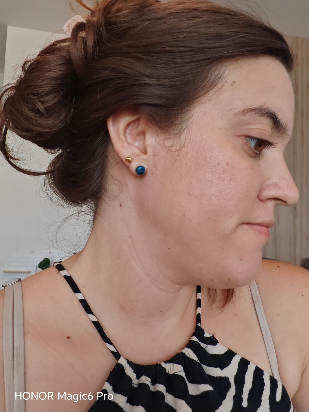 Customer photo review of Arete Dorado Acero Inoxidable Primera Perforacion