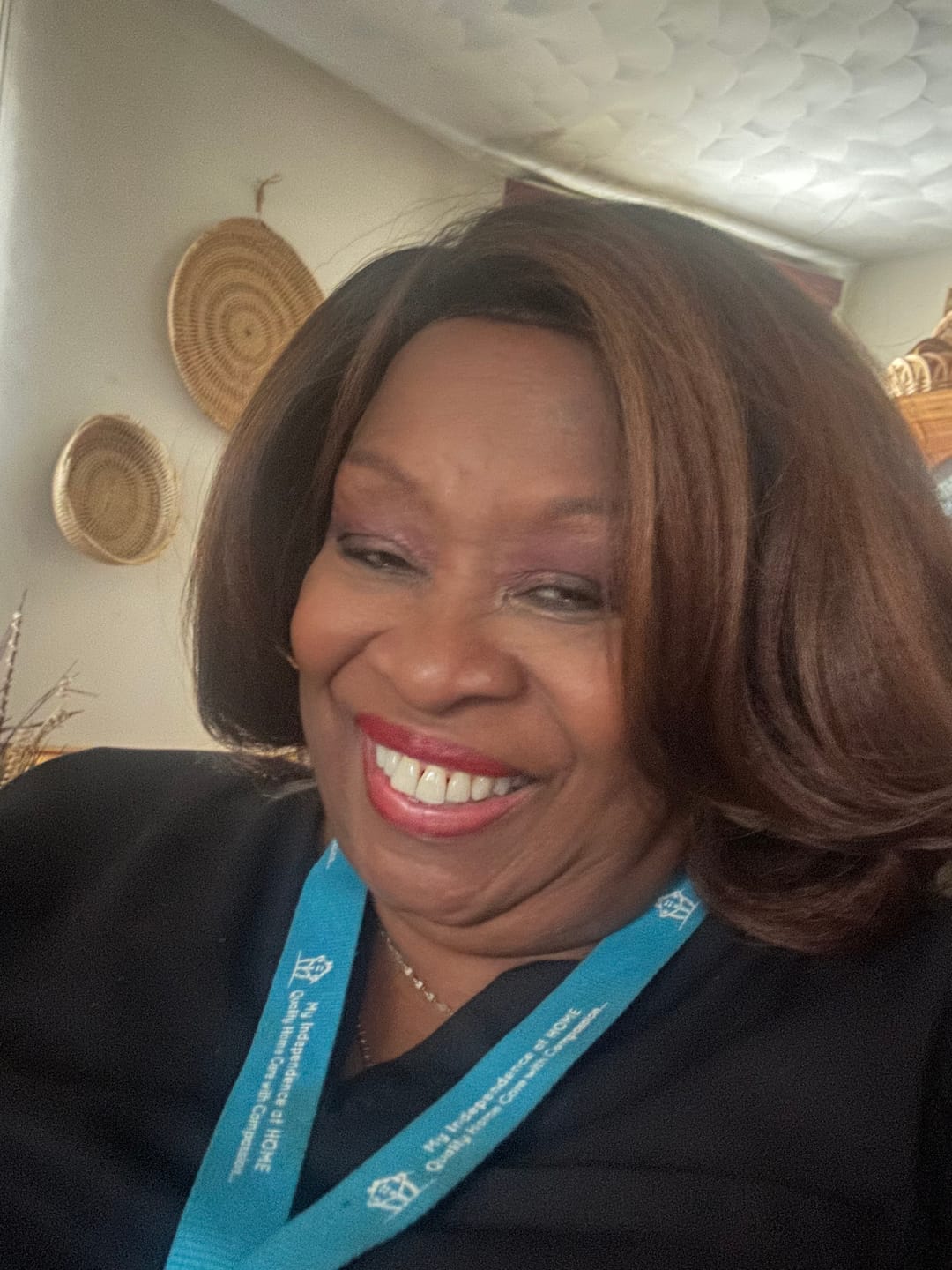 Customer photo review of Sensationnel Chic Bob Glueless 5" Deep Part HD Lace Wig - BOB UNIT 8
