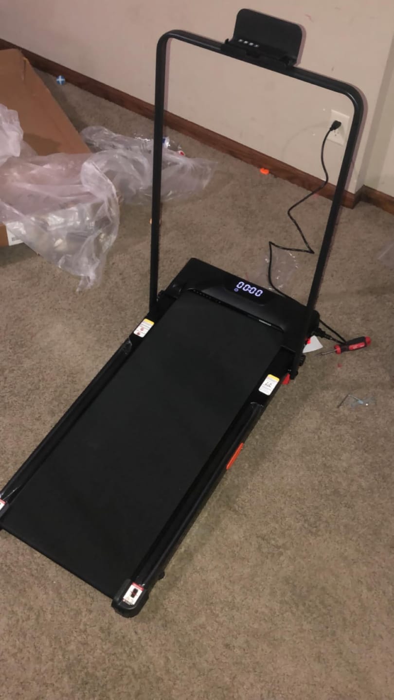 Customer photo review of Umay U18F Folding 3-in-1 Walking Pad with 10%/15% Incline 1-10 km/h