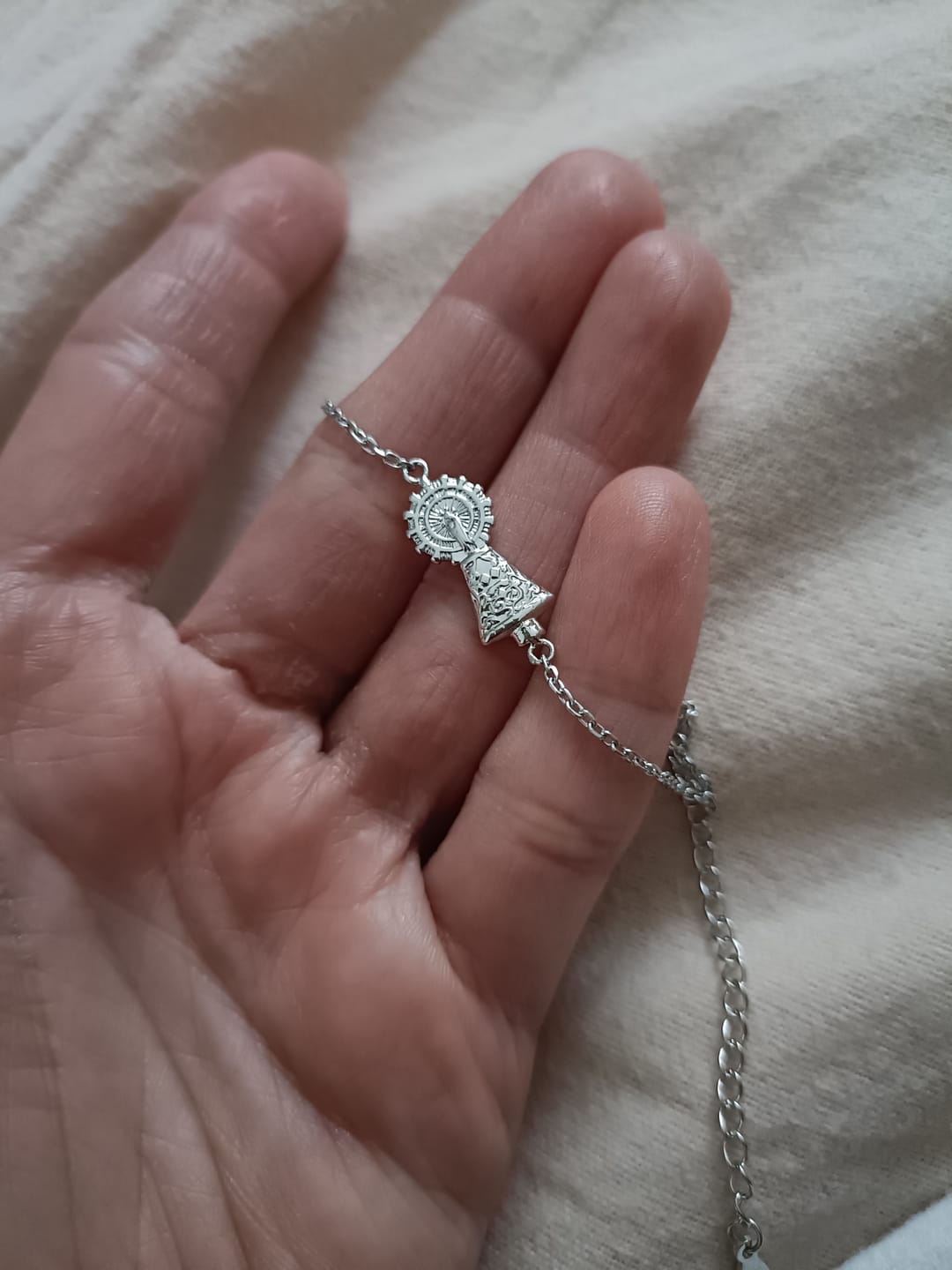 Customer photo review of Pulsera Virgen del Pilar