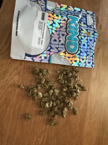 Pineapple Express - Minis - 28 Grams - Sativa photo review