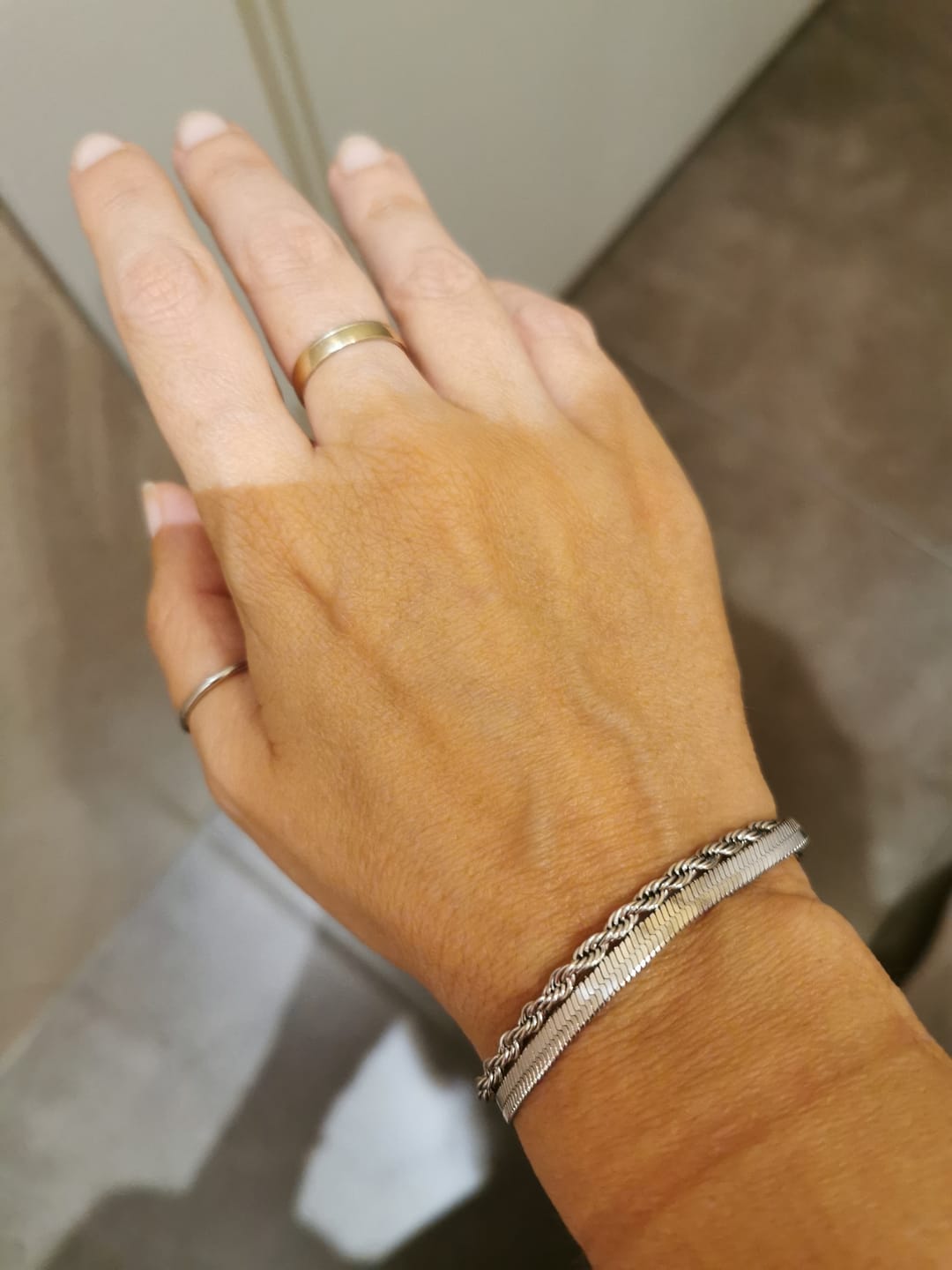 Customer photo review of Pulsera Cadenas Mixtas