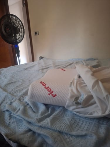 Customer photo review of Contour Memory Foam Pillow suitable for Neck & Shoulder Pain
