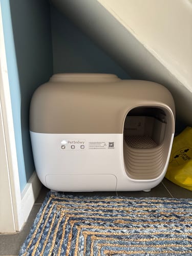 Customer photo review of Self-Cleaning Litter Box