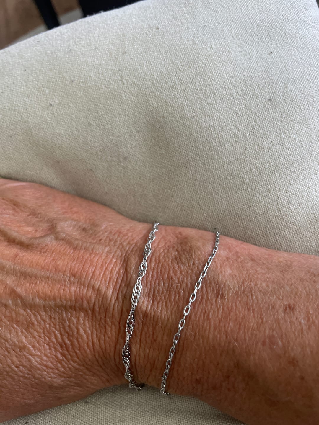 Customer photo review of Pop-up Hannover 05. - 07.06.26 | Permanent Bracelets & Charms