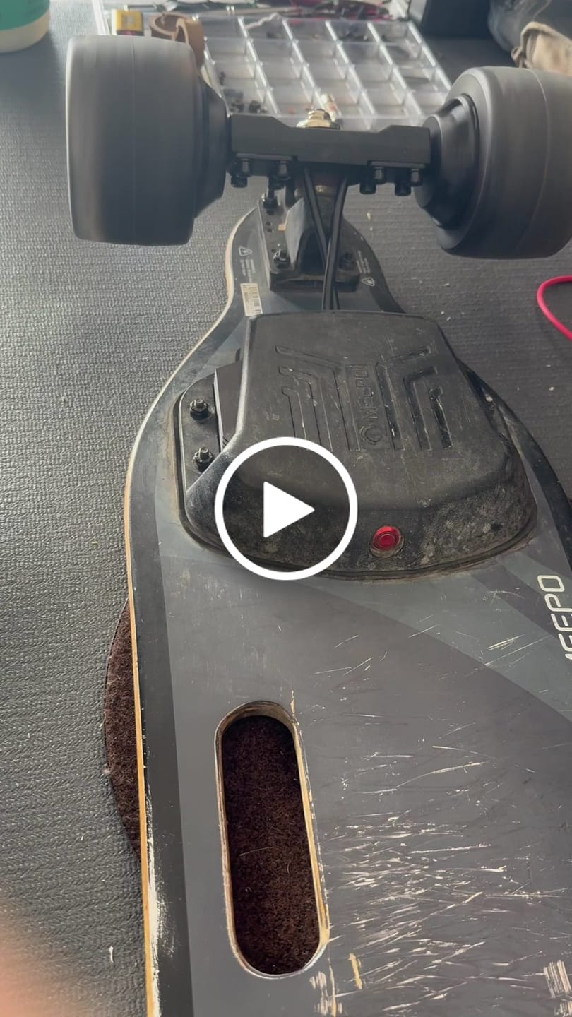 Customer video review of Battery Case For V / Mini Series