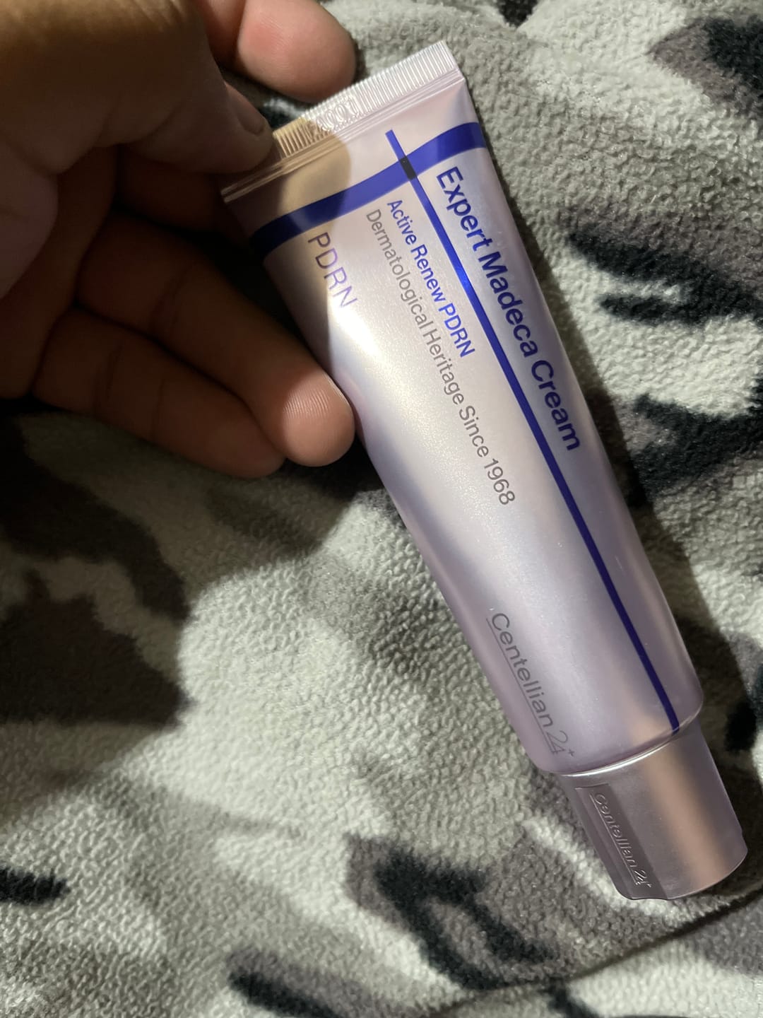 Customer photo review of CENTELLIAN24 - Expert Madeca Cream Active Renew PDRN 50 ML | Crema Antiedad Regeneradora