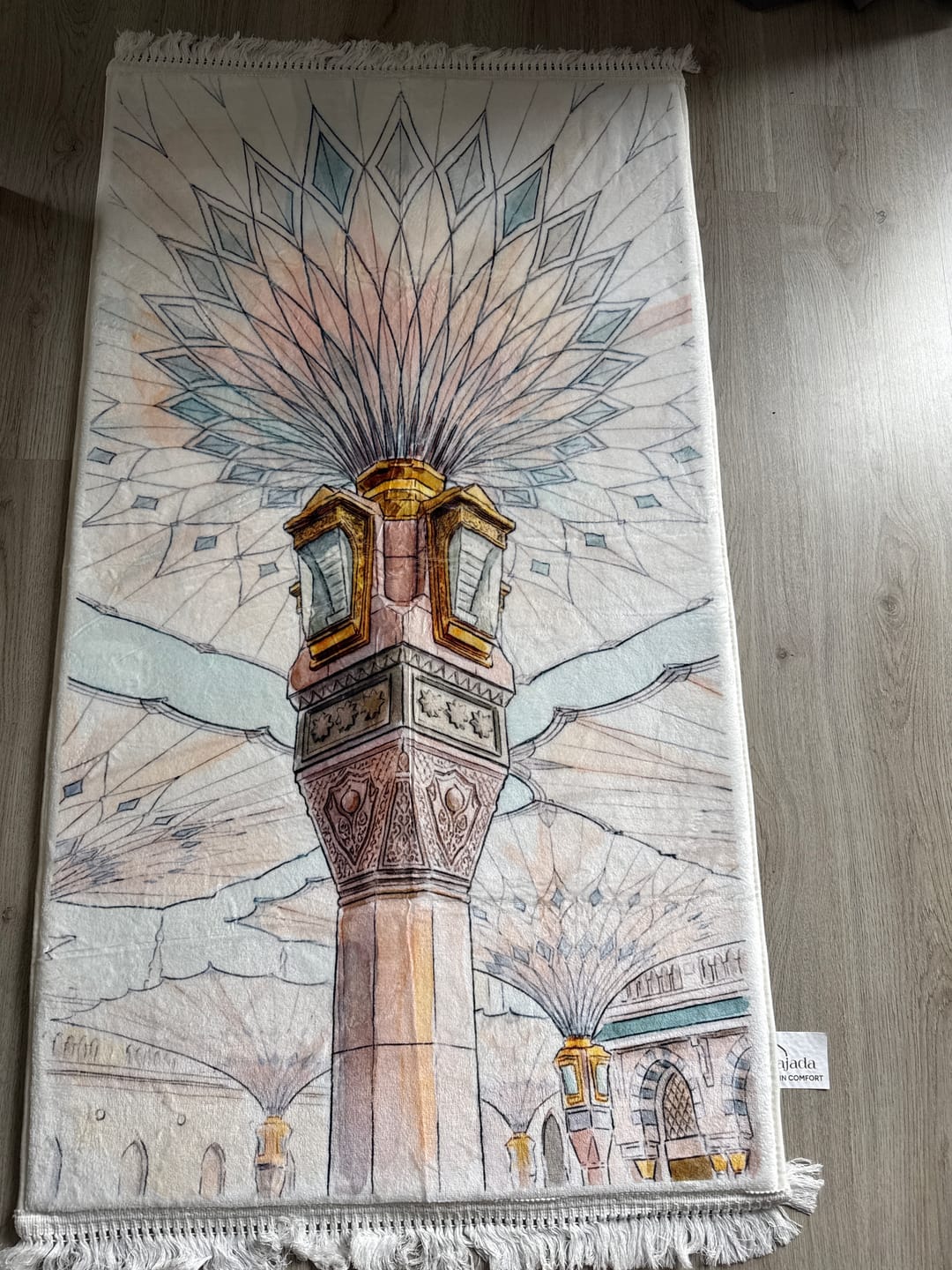 Customer photo review of Noor Canopy Padded Prayer Mat