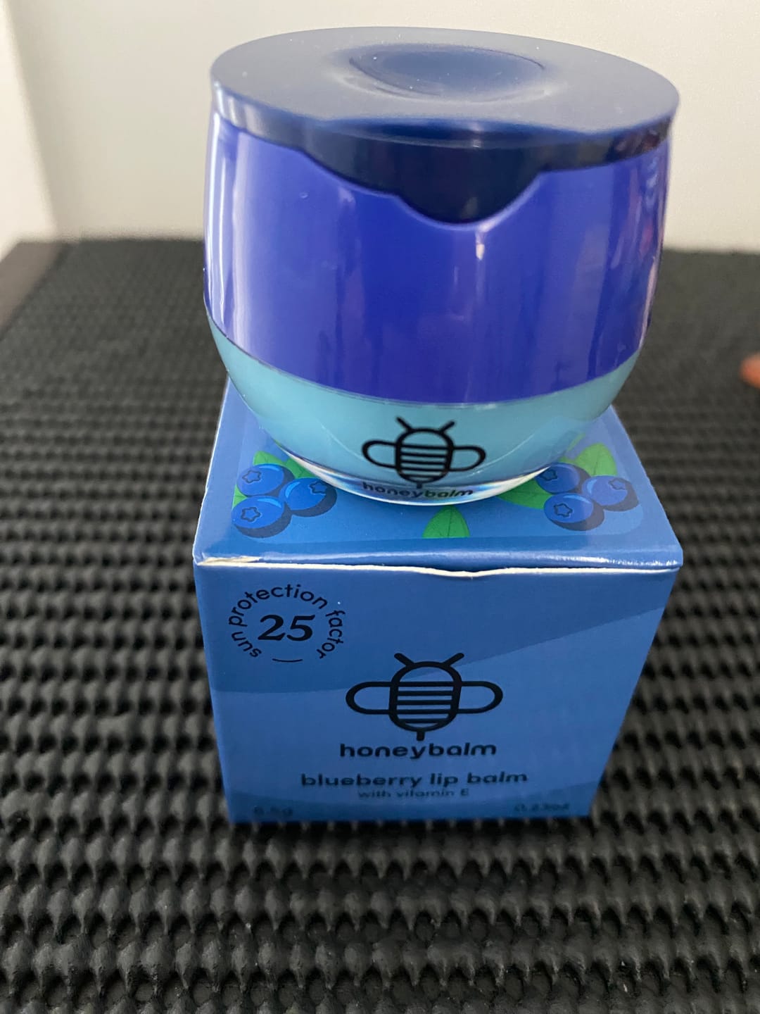 Customer photo review of Honeybalm Blueberry SPF