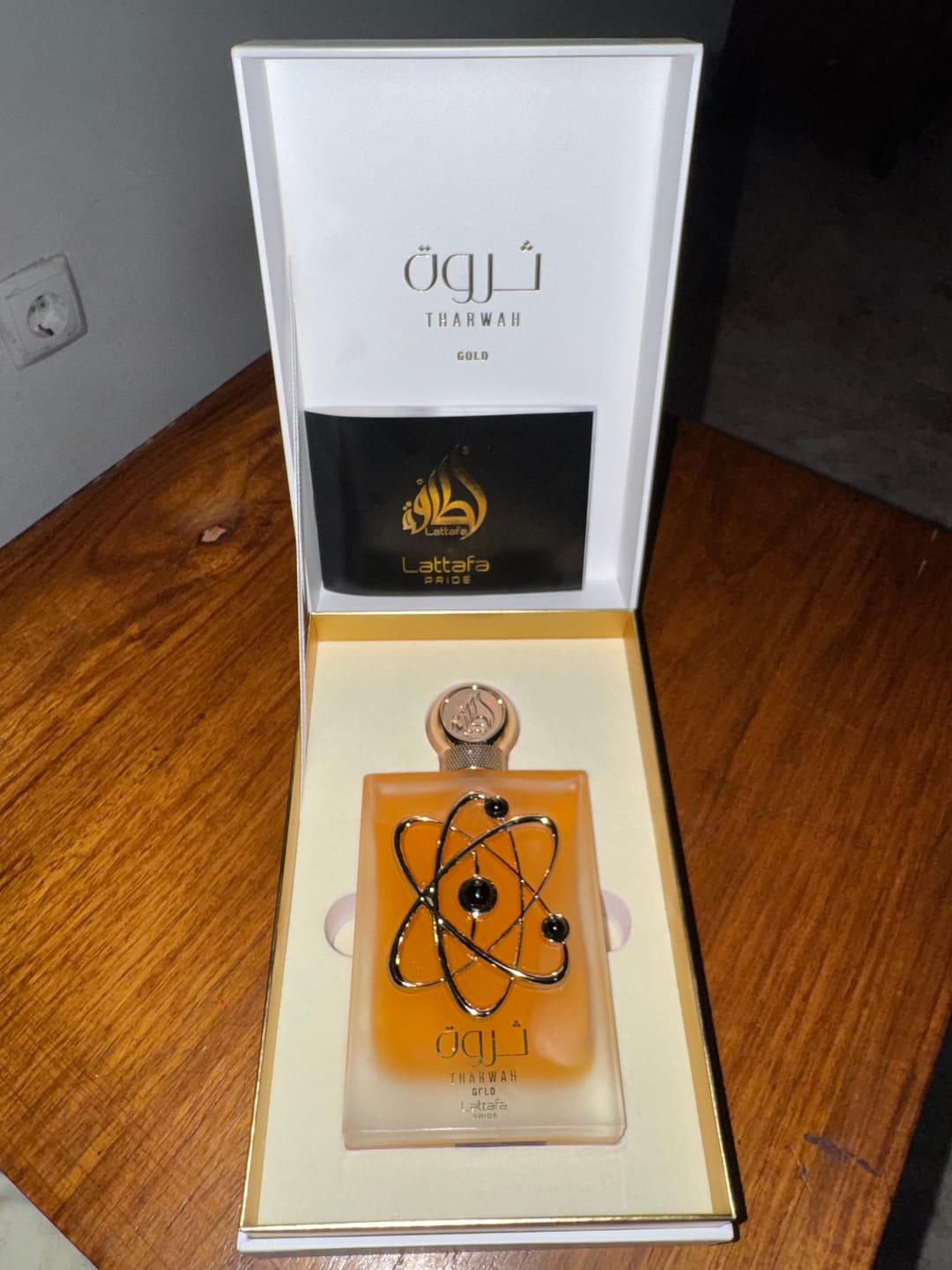 Customer photo review of Tharwah Gold Eau De Parfum 100ml - Lattafa