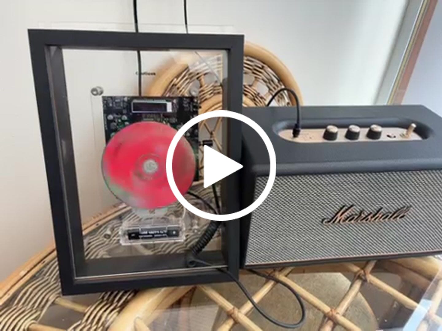 Customer video review of M1 Music Frame CD Player