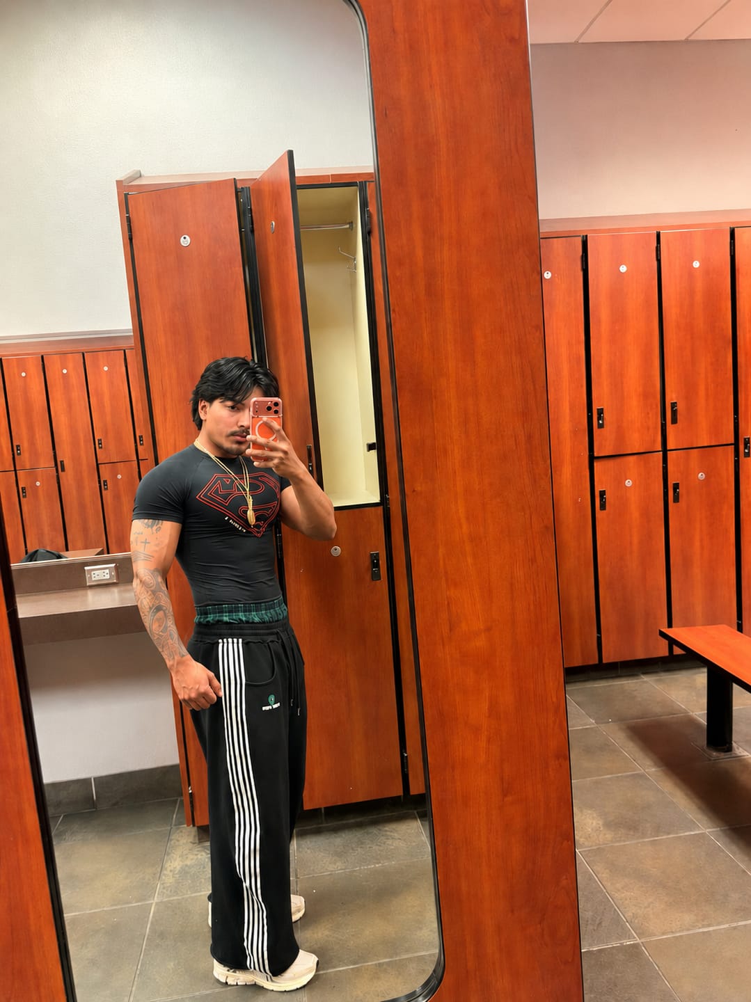 Customer photo review of Aelfric Eden Double Waist Baggy Sweatpants