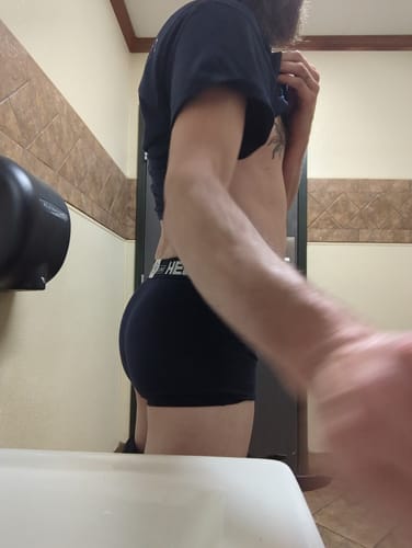 Customer photo review of Men’s Separate Pouch Cotton Trunks