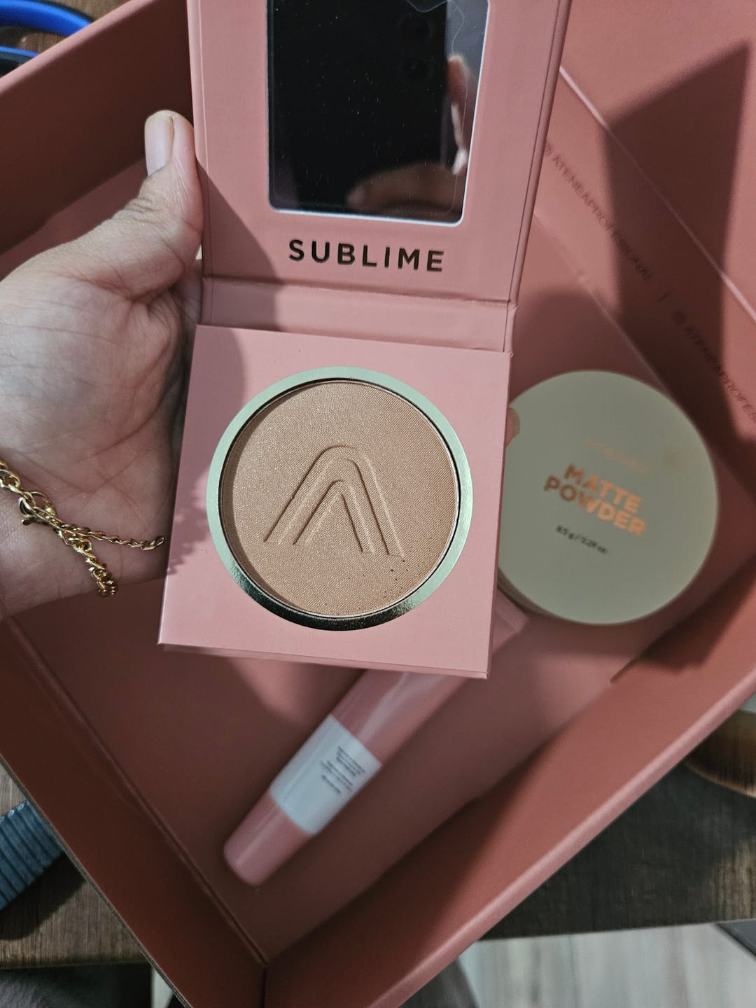Customer photo review of BRONZER COMPACTO SUBLIME