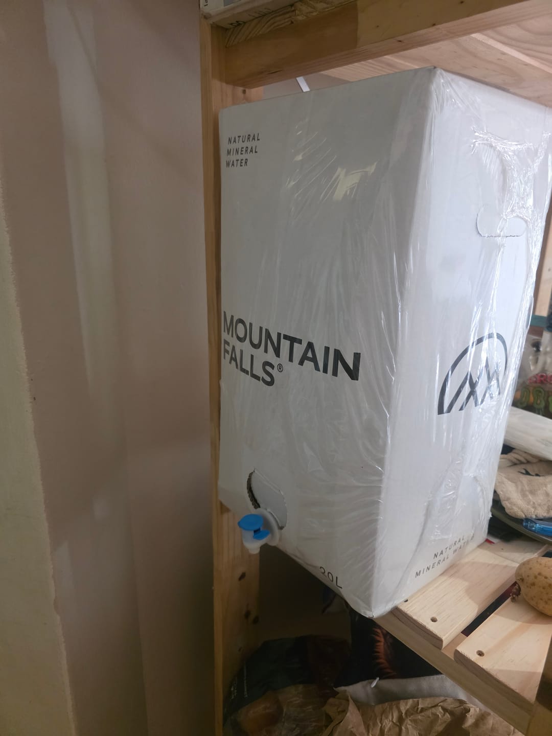 Customer photo review of AcquaBox 20L - Still Mineral Water (on tap Bag-in-Box)